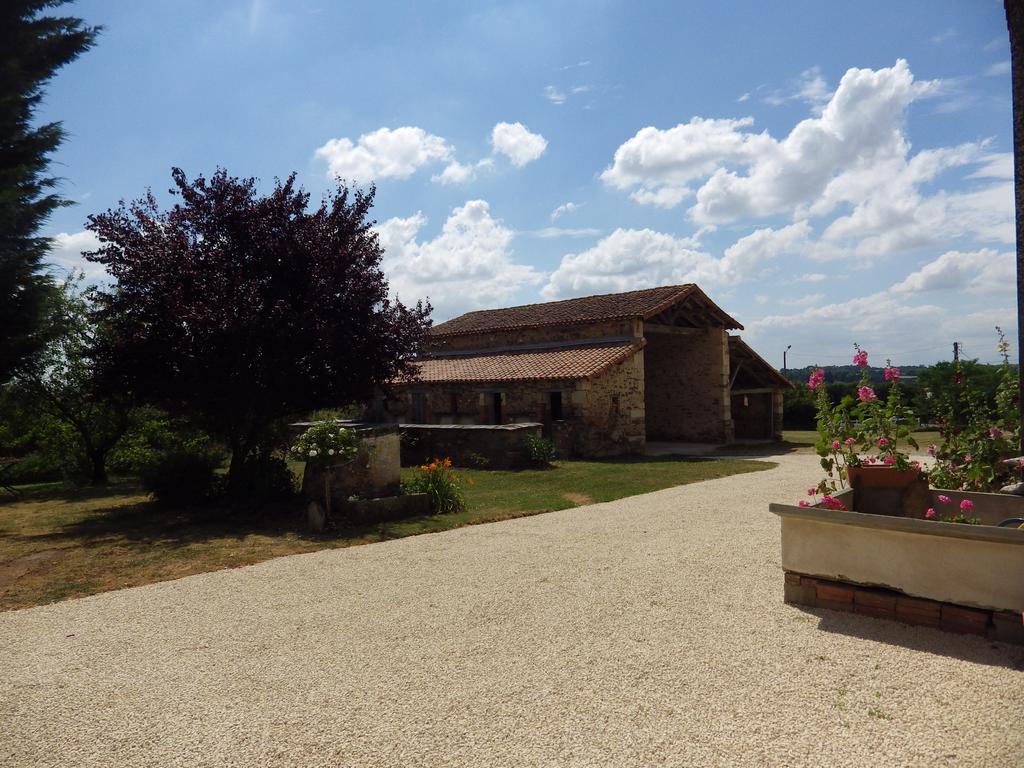 A La Haute Bouillere Bed and Breakfast Chavagnes-les-Redoux Exterior foto